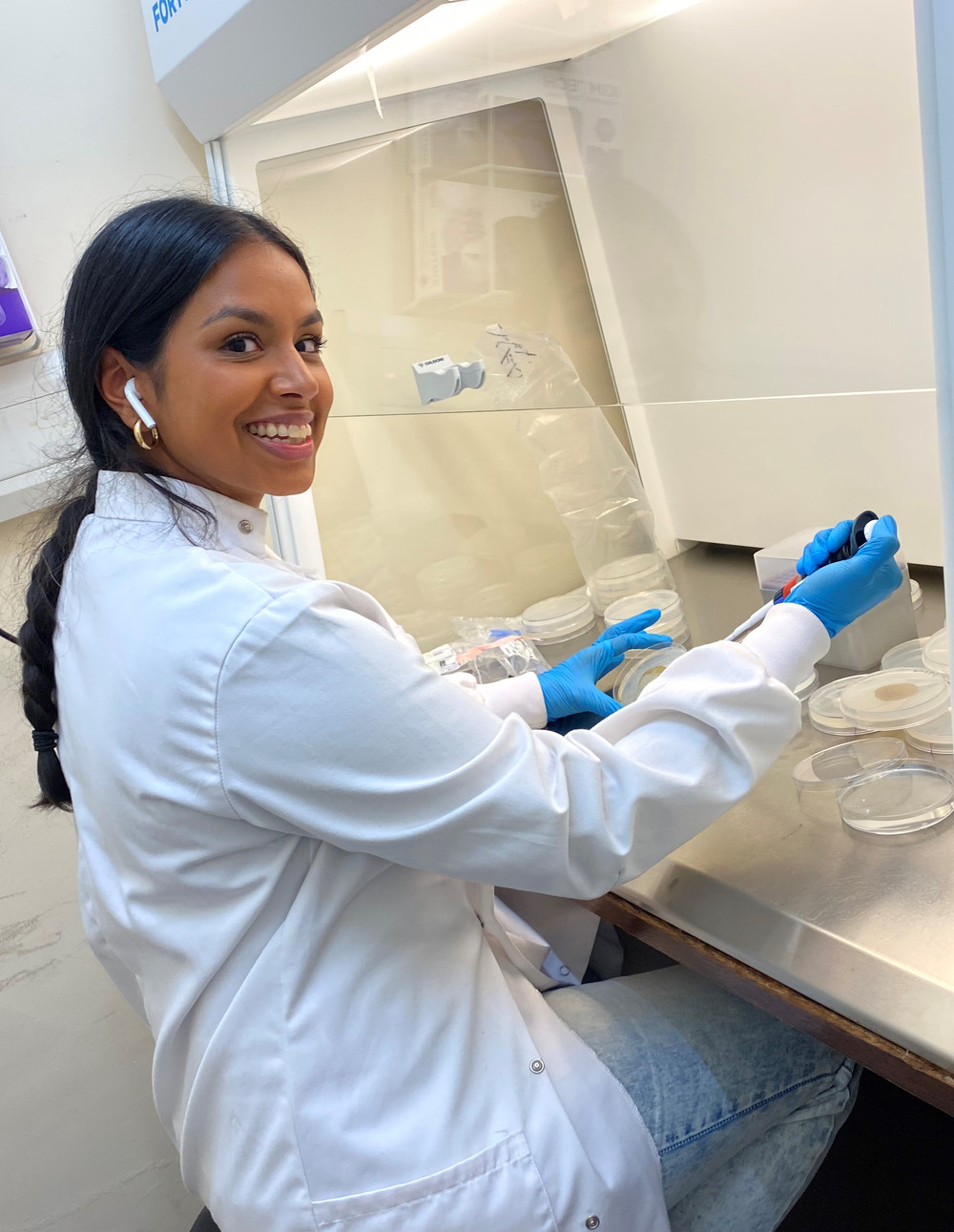 Yaz in the laboratory